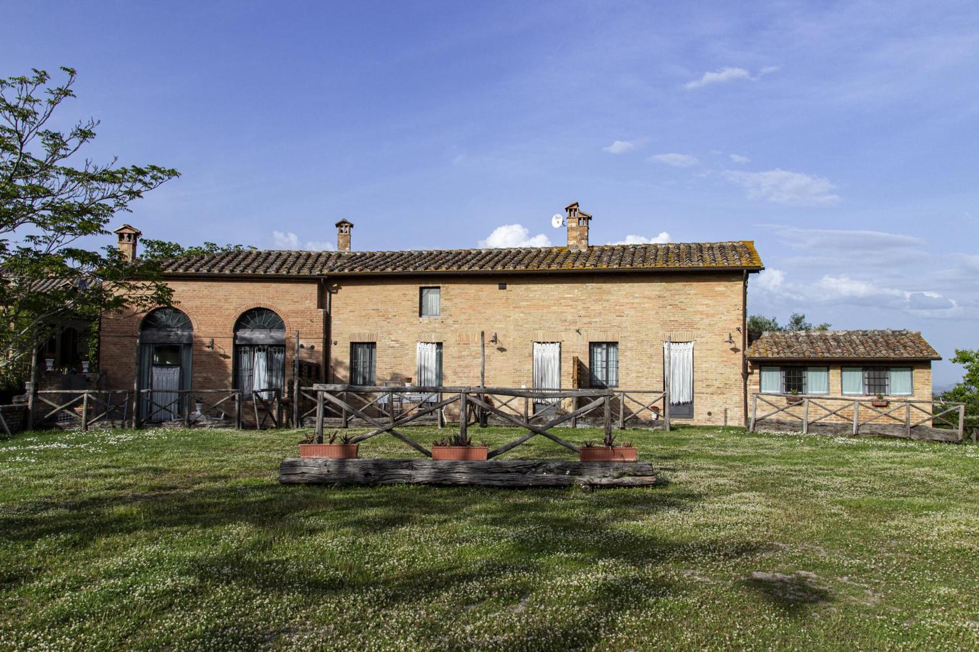 Appartamenti Stare Bene A Siena Eksteriør bilde